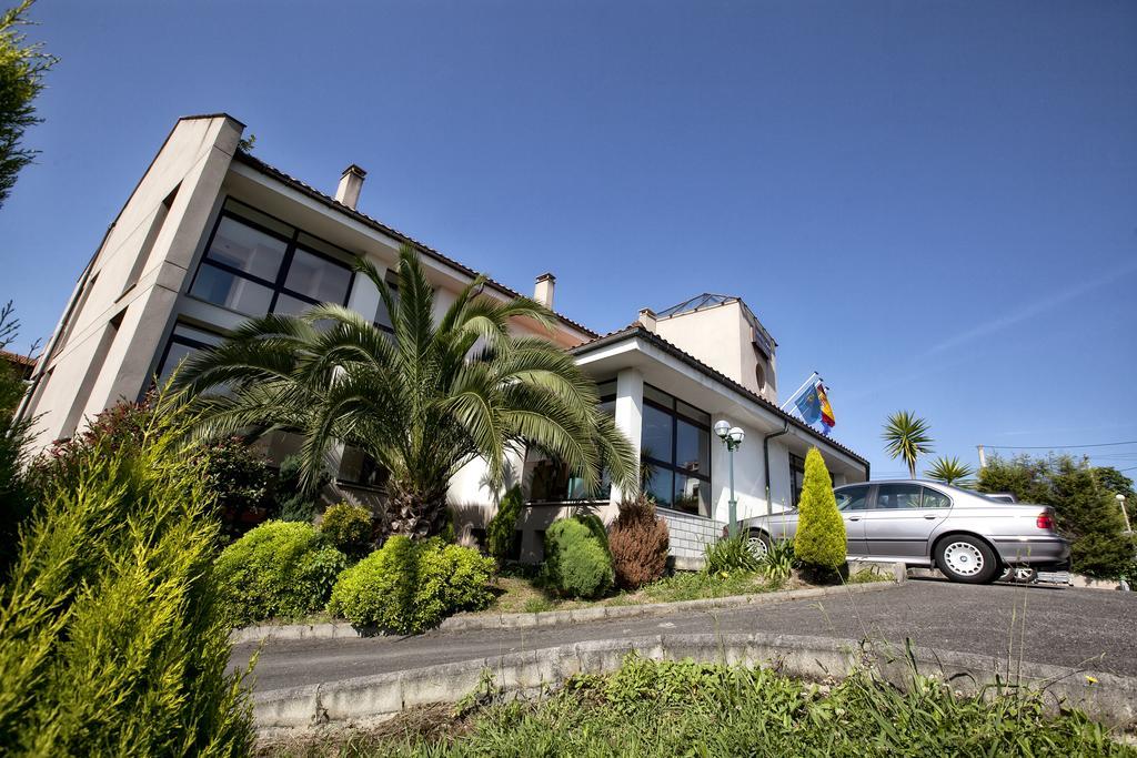 Hotel Terenes Costa Exterior photo