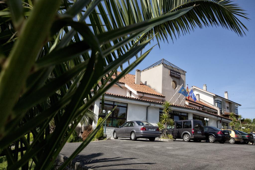 Hotel Terenes Costa Exterior photo